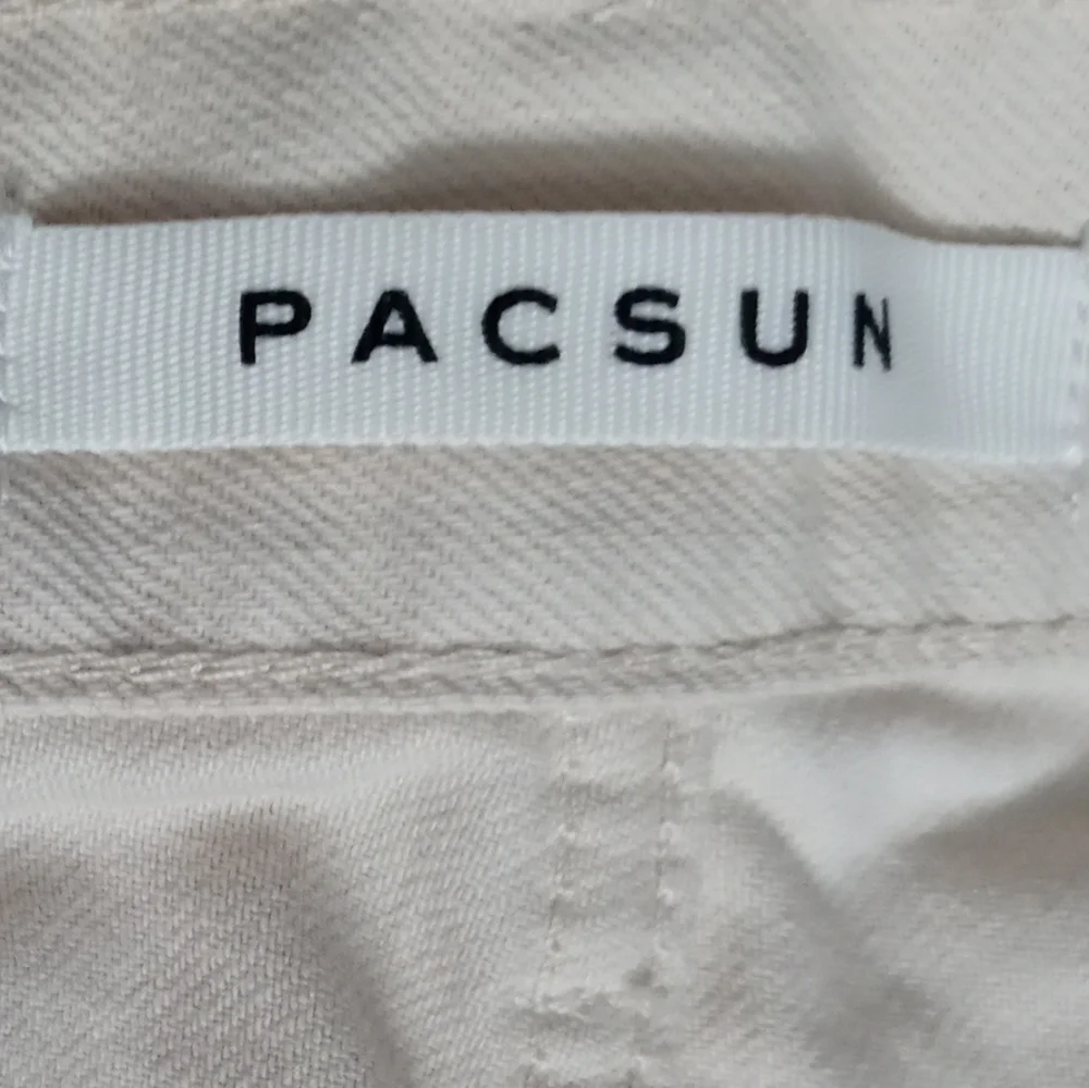 PACSUN VINTAGE LOOSE  WOMEN'S WHITE /TAN PATCH JEANS. SIZE 29 - Picture 6 of 13